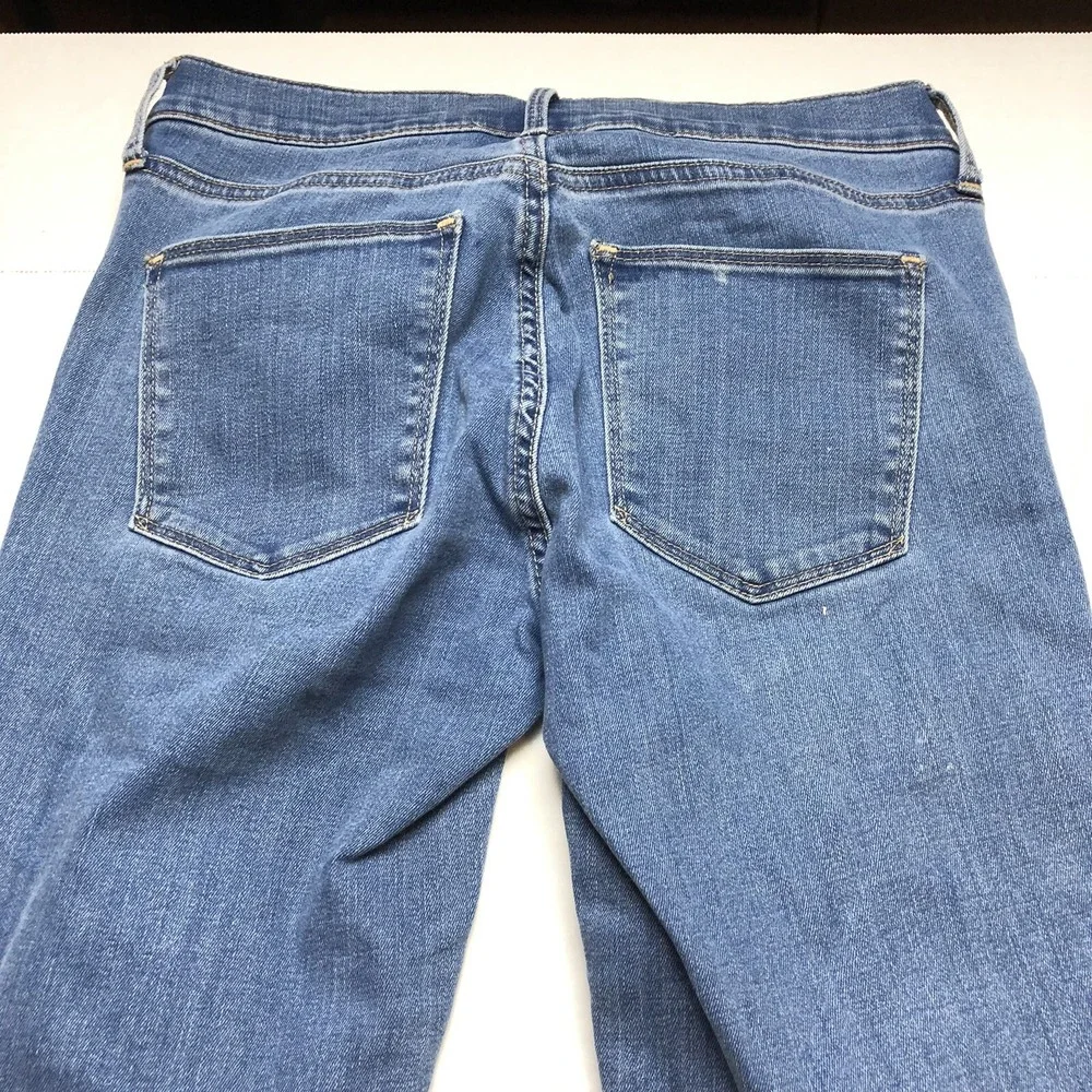 GAP size 28